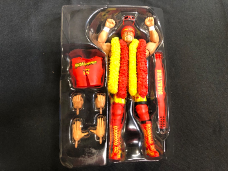 Photo 2 of WWE Hulk Hogan Elite Collection Action Figure
