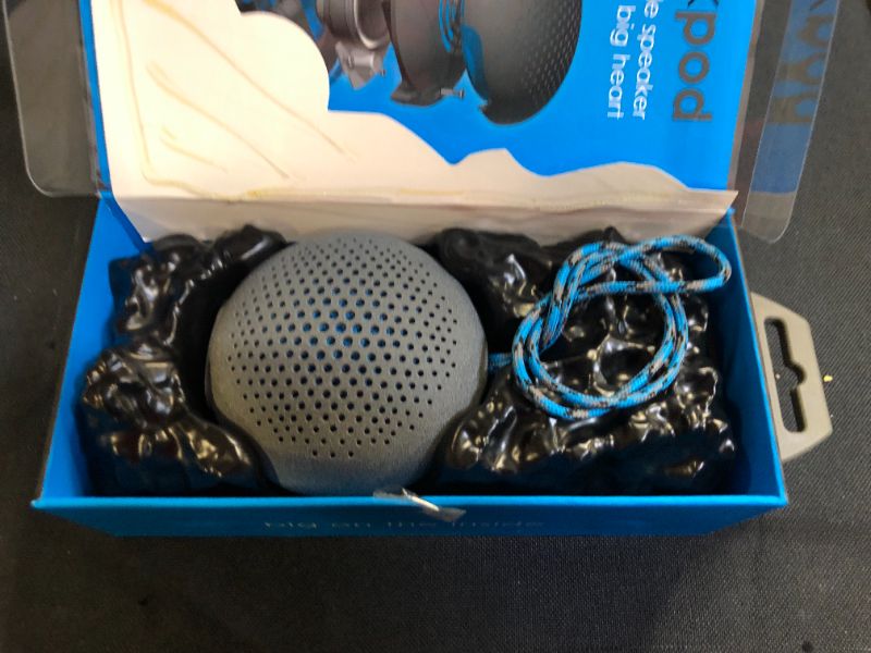 Photo 2 of Boompods Rokpod Bluetooth speaker Handsfree, Outdoor, Shock-proof, Water-proof, shock-proof 

