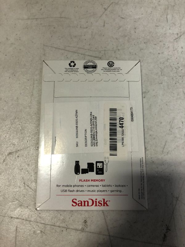 Photo 2 of SanDisk SDSQUNB-032G-AZFMN 32 GB micro SD Memory Card for Fire Tablets 48MB