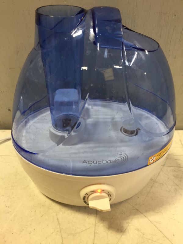 Photo 2 of AquaOasis™ Cool Mist Humidifier