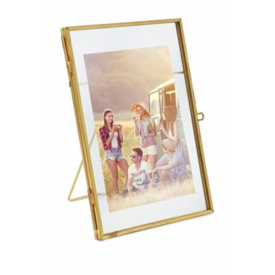 Photo 1 of Brass 4x6 Picture Frame