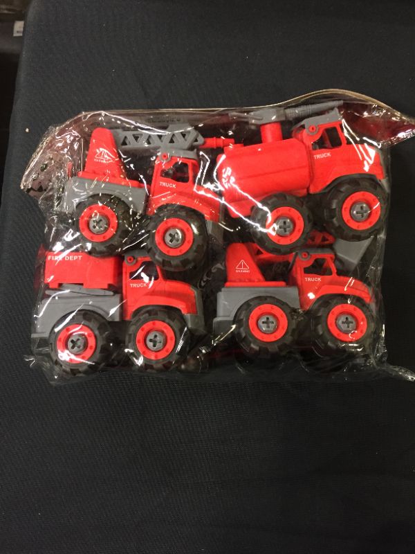 Photo 2 of Moquin Take Apart Fire Trucks with Screwdriver Emergrncy Vehicles Toy Set 