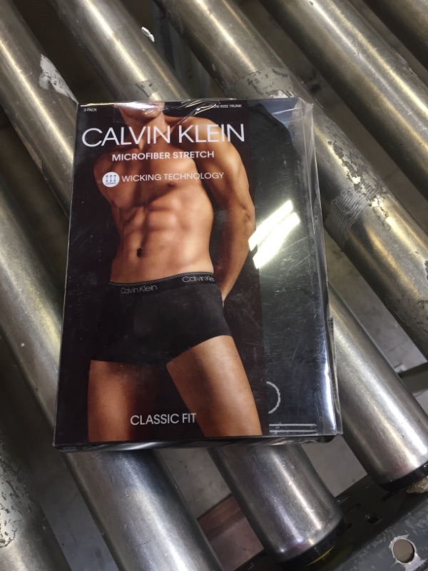 Photo 2 of Calvin Klein Men's Microfiber Stretch 3-Pack Low Rise Trunks SIZE MEDIUM
