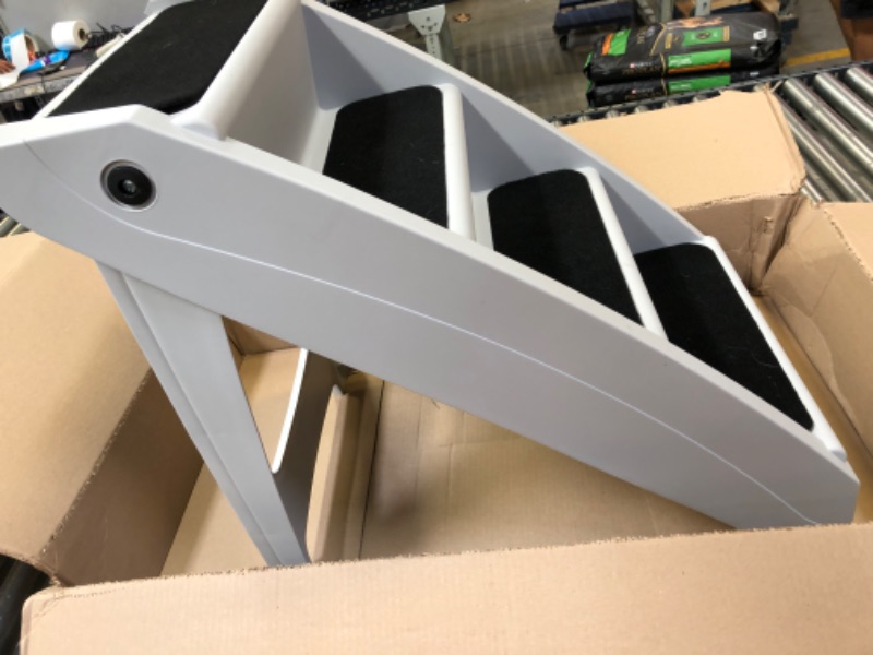 Photo 1 of Premier Pet Plastic Pet Steps