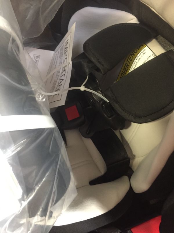 Photo 5 of Graco 4Ever DLX 4 in 1 Car Seat Infant to Toddler Car Seat, with 10 Years of Use, Fairmont

