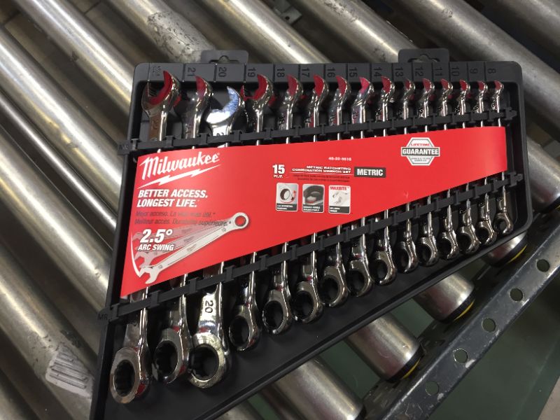 Photo 2 of 15pc Ratcheting Combination Wrench Set - Metric
