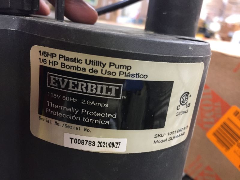 Photo 3 of 1/6 HP Plastic Submersible Utility Pump