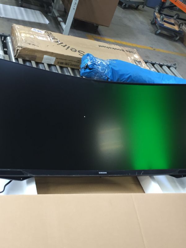 Photo 5 of DAMAGED Samsung - G5 Odyssey 34" Curved Gaming Monitor with 165Hz Refresh Rate - Black
