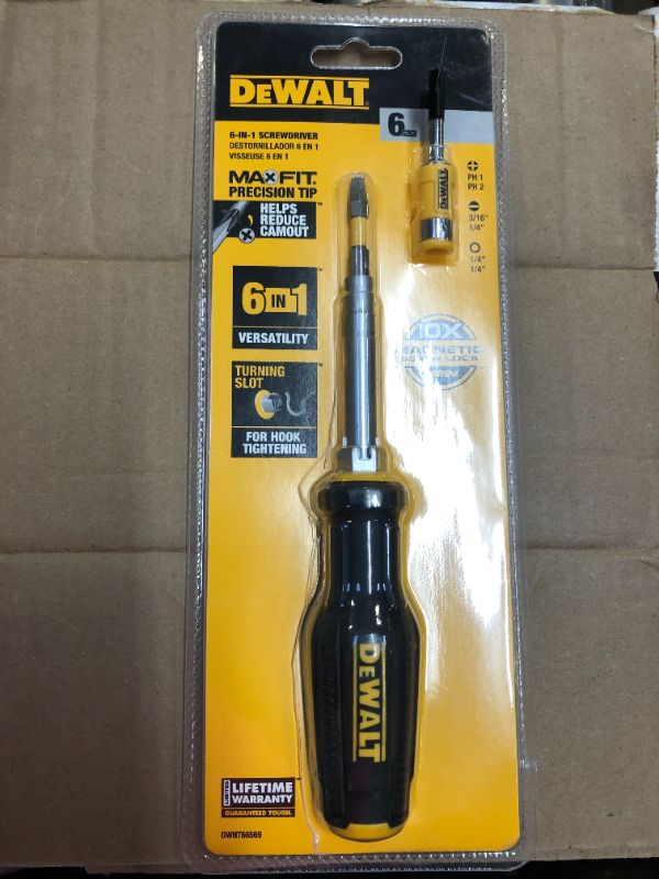 Photo 2 of DEWALT Max Fit 6-in-1 Multi-Bit Screw Driver

