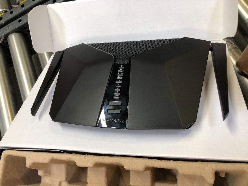 Photo 2 of NETGEAR Nighthawk 4-Stream AX4 Wi-fi 6 Router (RAX40) – AX3000 Wireless Speed (Up to 3 Gbps) | 1,500 Sq Ft Coverage
