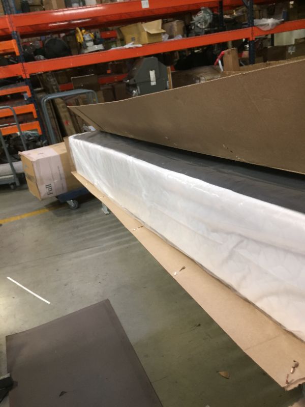 Photo 1 of queen 8" foundation