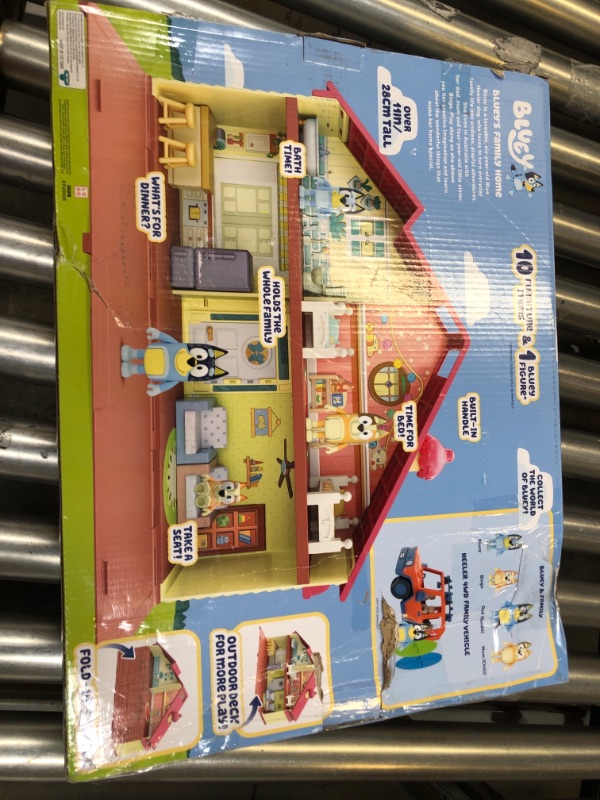 Photo 3 of Bluey Family Home Playset with 2.5" poseable Figure
