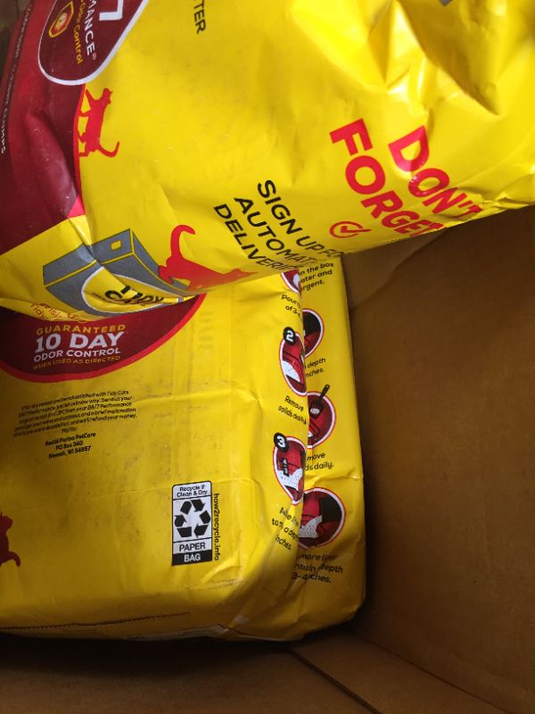 Photo 1 of Tidy Cats Clumping Cat Litter, 24/7 Performance, Clay Cat Litter, Recyclable Box - (3) 13.33 lb. Bags