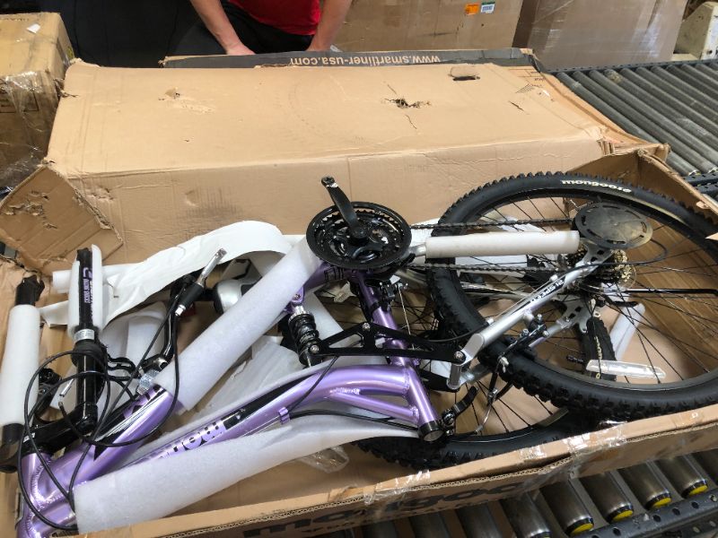 Photo 4 of Mongoose Maxim Girls Mountain Bike, 24-Inch Wheels, Aluminum Frame, 21-Speed Drivetrain, Lavender
