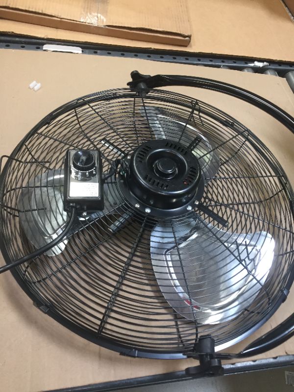 Photo 1 of fan 