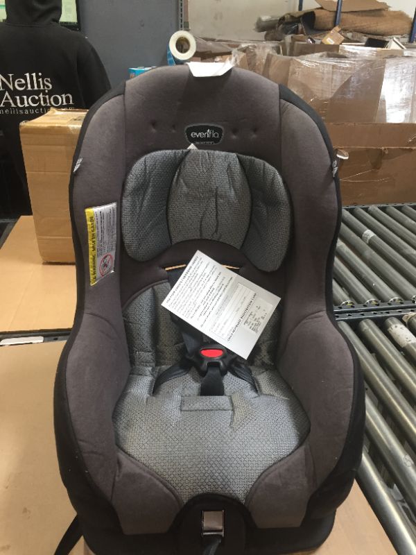 Photo 3 of Evenflo Tribute LX Harness Convertible Car Seat, Solid Print Gray