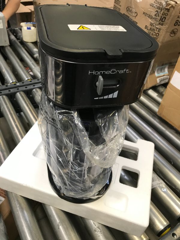 Photo 2 of HomeCraft HCIT3BS 3-Quart Black Stainless Steel Café' Iced Tea And Iced Coffee Brewing System