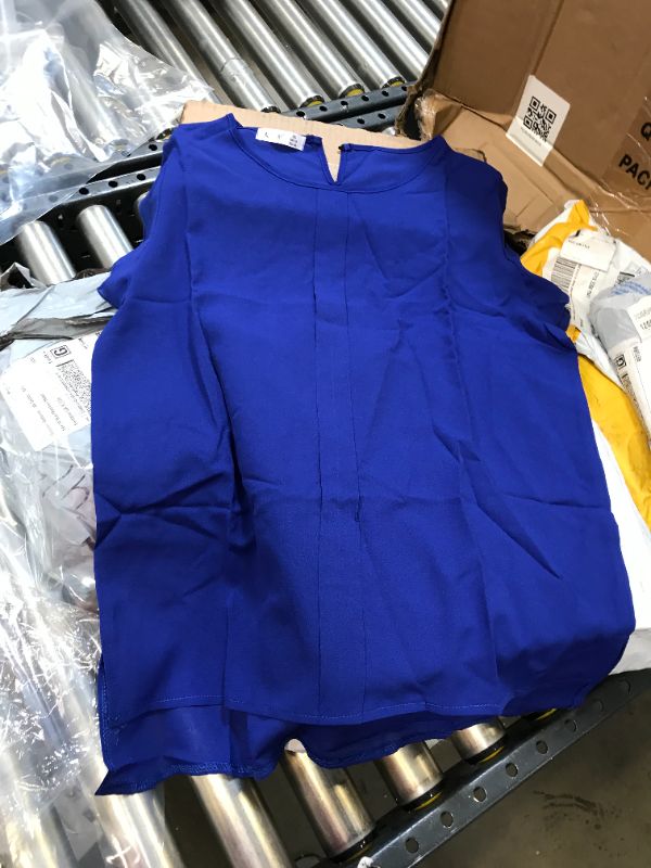 Photo 1 of XL WomensShirt Blue