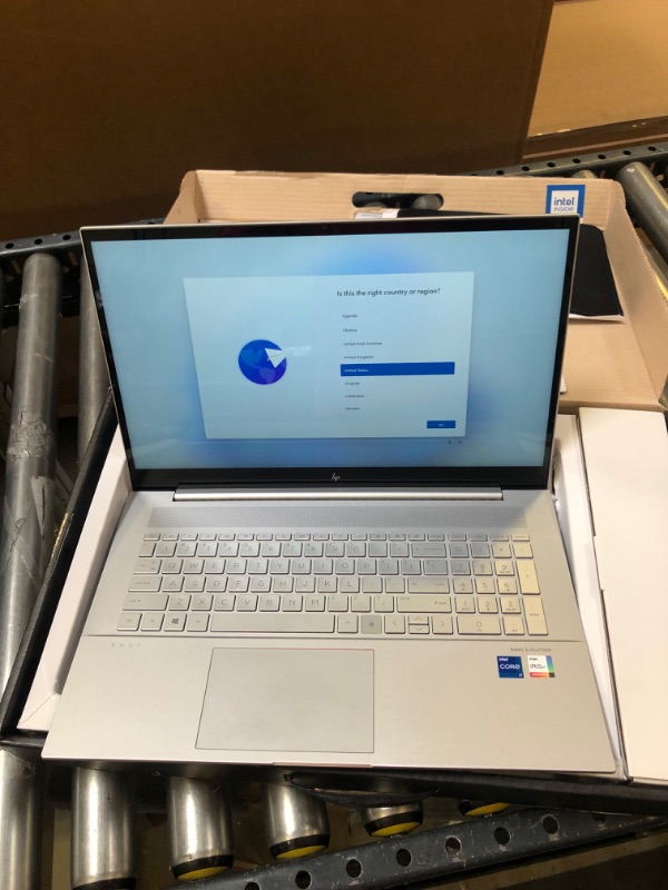 Photo 4 of HP Envy 17t-ch000 Home & Business Laptop (Intel i7-1165G7 4-Core, 16GB RAM, 1TB PCIe SSD, Intel Iris Xe, 17.3 in Touch Full HD (1920x1080), Fingerprint, WiFi, BT, Win 11 Pro) with Hub, Natural silver
