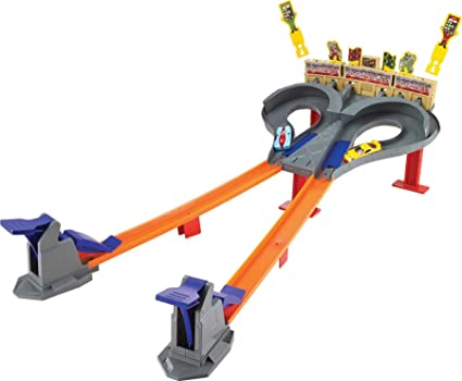 Photo 1 of Hot Wheels Super Speed Blastway Track Set 