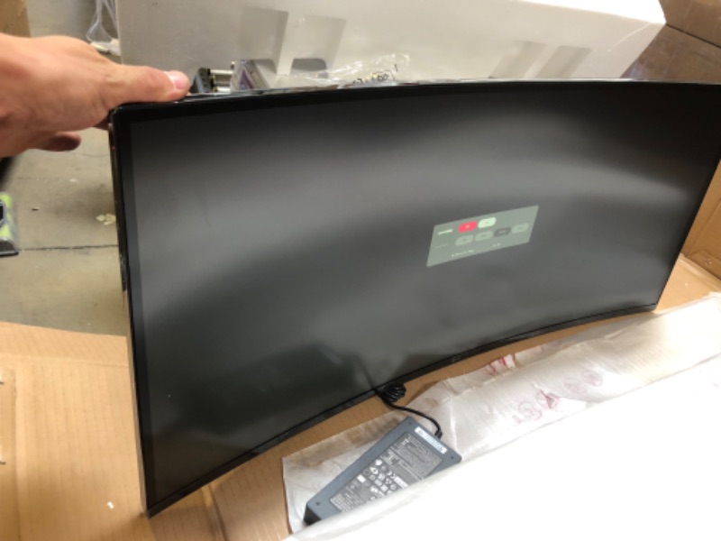 Photo 2 of LG 34WN80C-B UltraWide Monitor 34” 21:9 Curved WQHD (3440 x 1440) IPS Display, USB Type-C (60W PD) , sRGB 99% Color Gamut, 3-Side Virtually Borderless Design, Tilt/Height Adjustable Stand - Black
