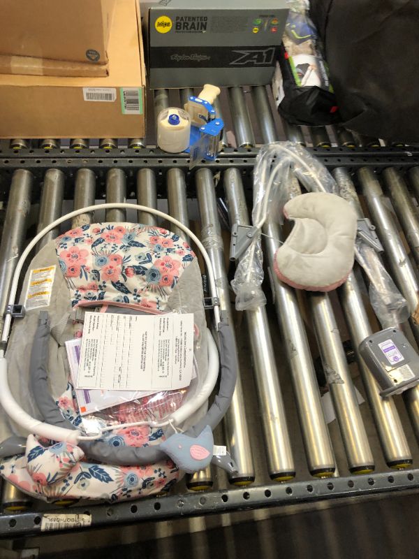 Photo 1 of Baby Trend EZ Baby Bouncer - Bluebell