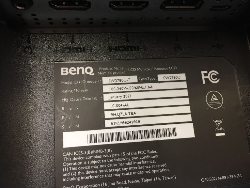 Photo 4 of BenQ EW2780U 27" IPS Ultra HD 3840x2160 4K monitor HDMI DisplayPort USB Type-C
