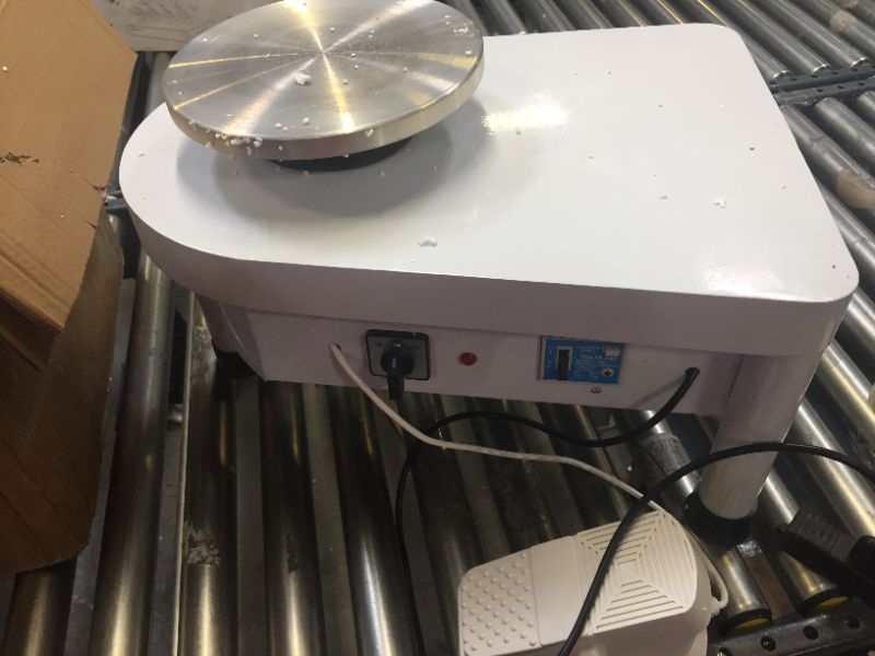 Photo 2 of Huanyu Pottery Wheel Machine 350W 25CM 9.8" Electric Ceramic Machine Clay Making Pottery Tool with Detachable Basin for Ceramic Work Clay Art Craft DIY Clay (110V, with Foot Pedal)
