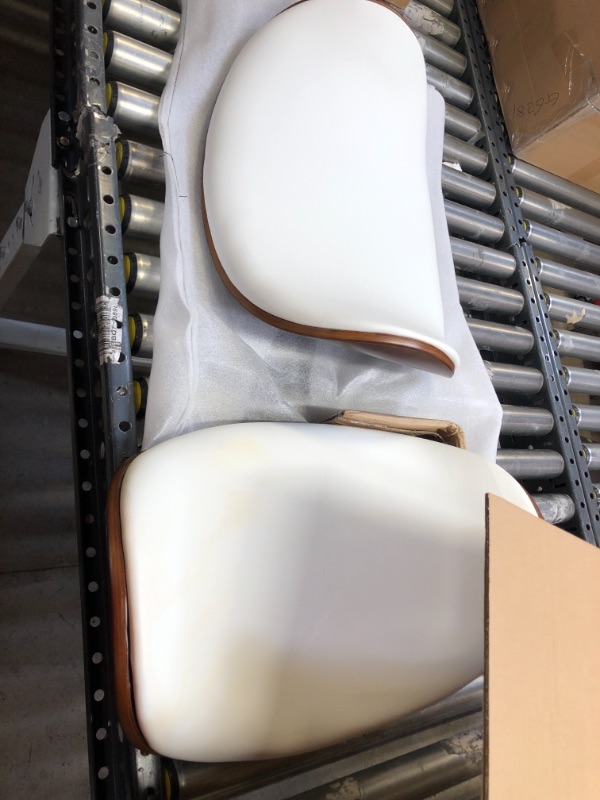 Photo 4 of BELLEZE Mid-Century Modern Desk Chair, Contemporary Office Bentwood Style Wingback Seating, Minimalist Adjustable Vintage Replica with Swivel, Faux Leather and Walnut - Avalon (White)
SOME DISCOLORATION TO THE WHITE LEATHER, SEE PICTURE PLEASE.