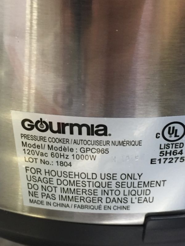 Photo 8 of Gourmia GPC965 Digital Multi-Functional Pressure Cooker - Automatic Pressure Release - Adjustable Pressure Control - 13 Cook Modes - Removable Stainless Steel 6 Qt Pot
(STEAM VALVE IS LOOSE)
