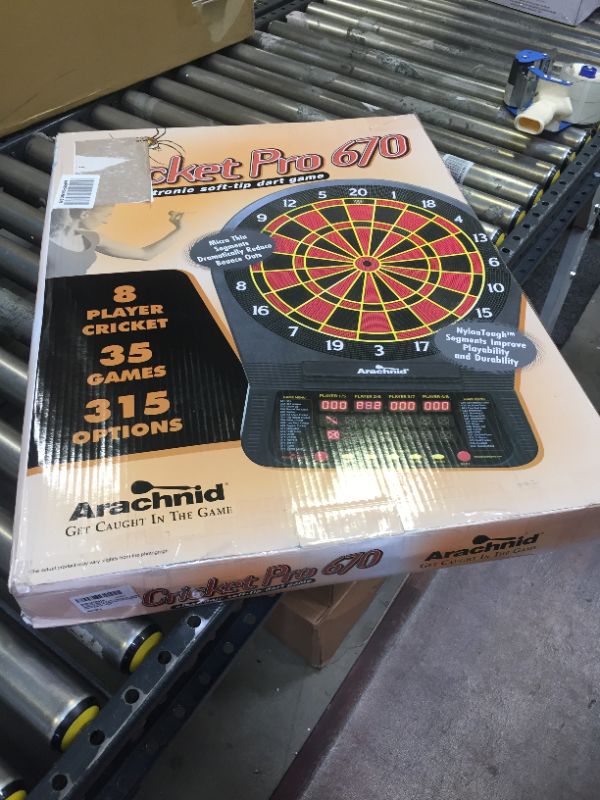 Photo 3 of Arachnid Cricket Pro 670 Tournament-Quality Dartboard with 35 Games and 318 Variations (6 Cricket Games) , Black
