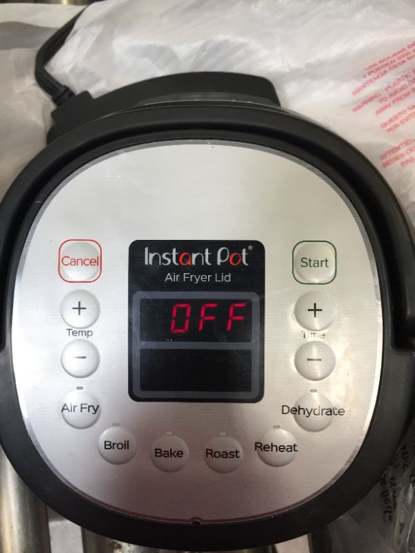 Photo 3 of Instant Pot 6 Quart Air Fryer Lid