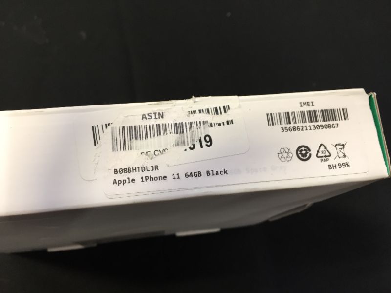 Photo 1 of Apple iPhone 11, 64GB, Black - Unlocked (Renewed Premium)
(MINOR FINGERPRINTS ON ITEM, PERFECT CONDITION)