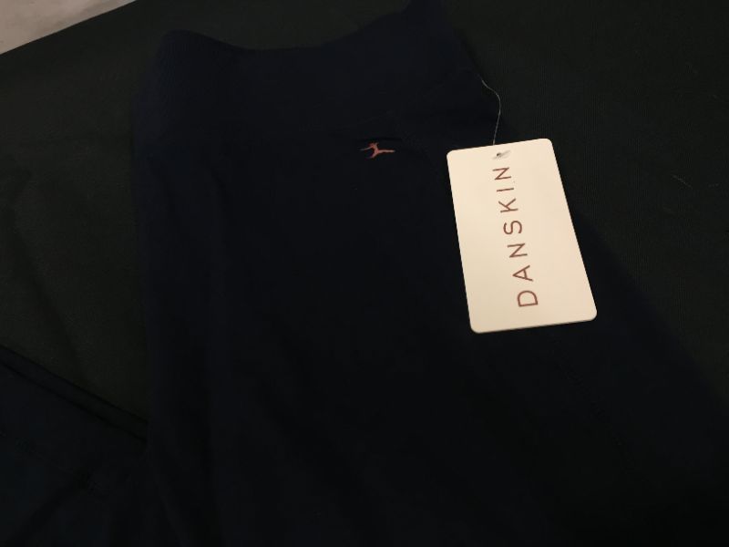 Photo 1 of Danskin Women's Sleek-Fit Yoga Pant LARGE
