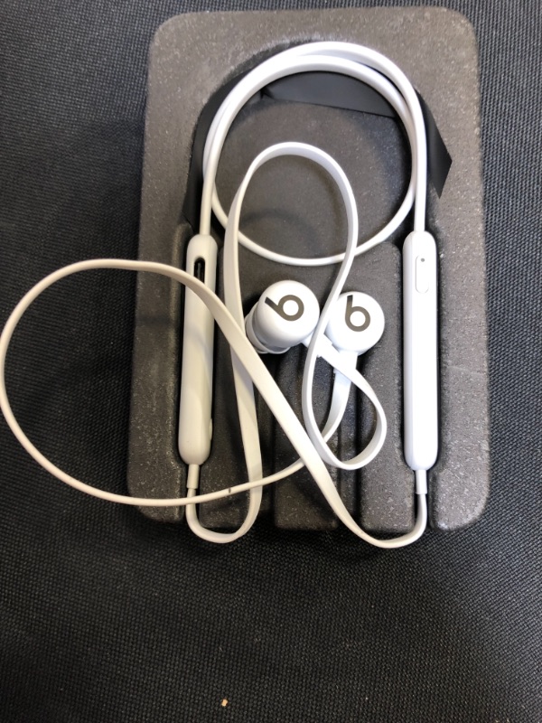 Photo 3 of Beats Flex Wireless Earbuds – Apple W1 Headphone Chip, Magnetic Earphones, Class 1 Bluetooth, 12 Hours of Listening Time, Built-in Microphone - Gray - MISSING CHARGING CABLE 
