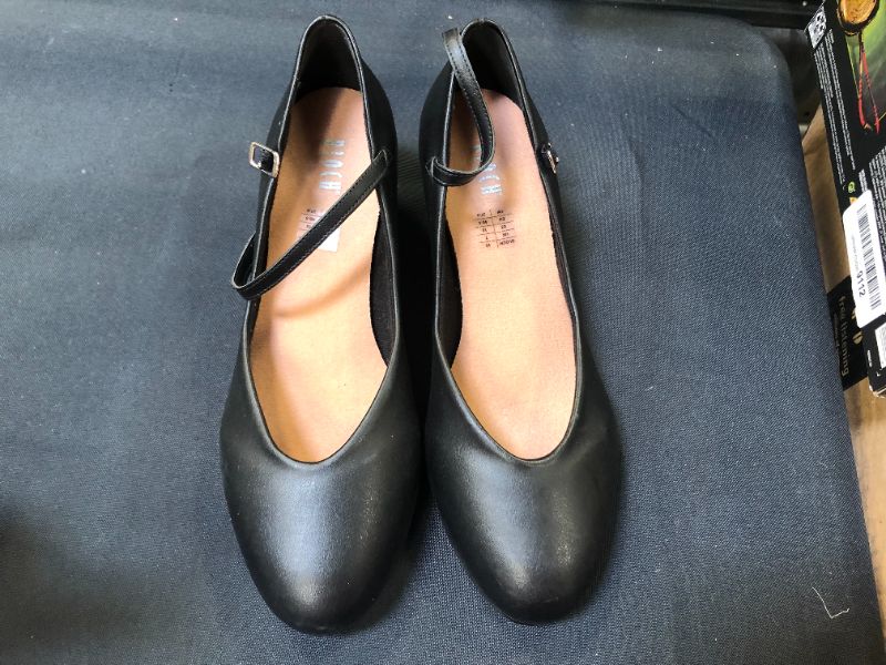 Photo 3 of WOMEN'S MEDIUM HEEL DRESS SHOES SIZE 10