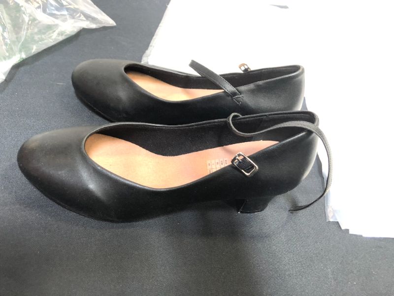 Photo 1 of WOMEN'S MEDIUM HEEL DRESS SHOES SIZE 10