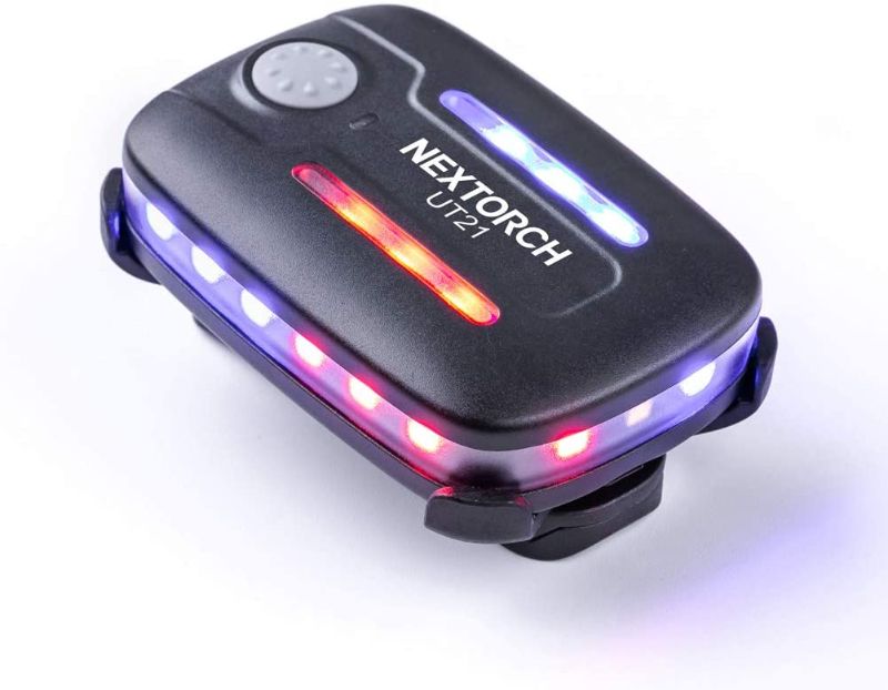 Photo 1 of Police Warning Strobe Shoulder Signal Light Rechargable LED Flashling Safety Clip Lamp For Outdoor Rescue,Traffic Guidance,Police patrols,Cycling,Night run
