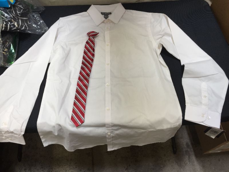 Photo 2 of Van Heusen Boys' Big Long Sleeve Collared Button-Down Dress Shirt and Tie Set SIZE XL