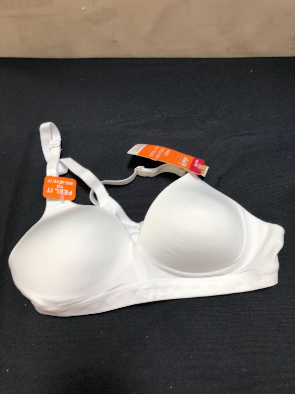 Photo 2 of Warner's Women's Cloud 9 Super Soft Wireless Lightly Lined Comfort Bra 1269 - SIZE 32 A 
