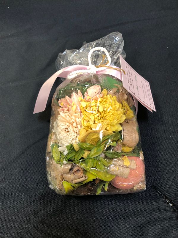 Photo 2 of Aromatique The Smell of Spring Decorative Fragrance 6 oz Potpourri Bag for Home Décor and Gift
