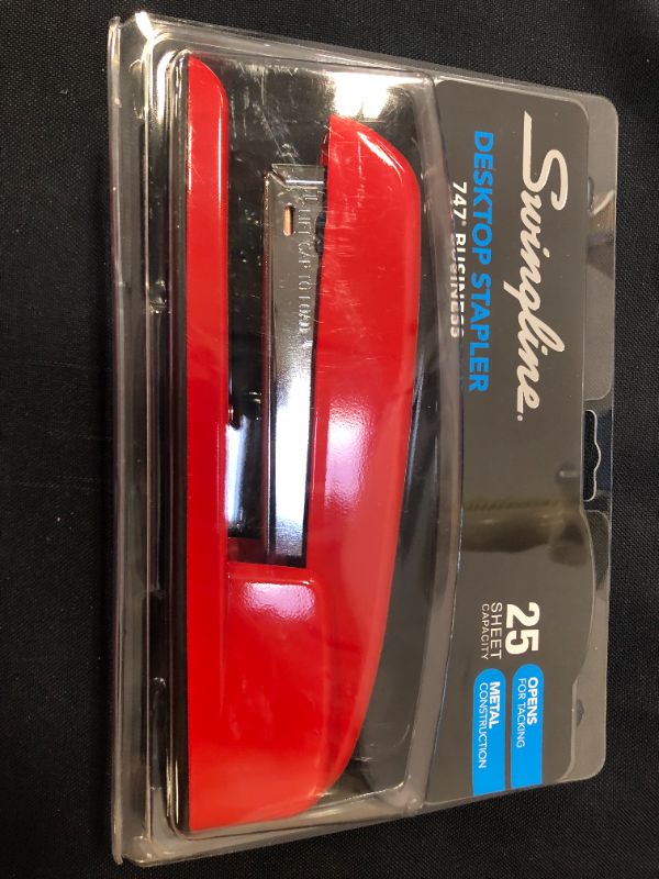 Photo 2 of Swingline Stapler, 747 Iconic Desktop Stapler, 25 Sheet Capacity, Desk, Office, Rio Red (74736)