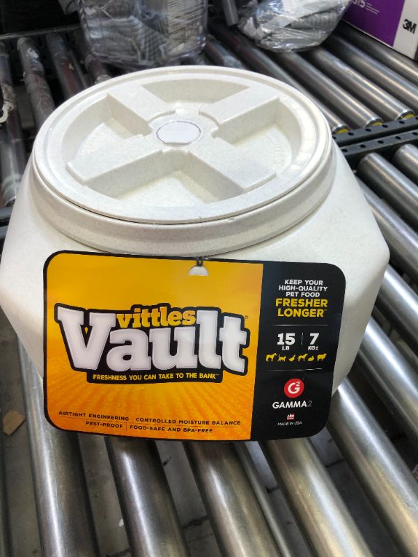 Photo 2 of Gamma2 Vittles Vault Plus Pet Food Storage, 15-lb