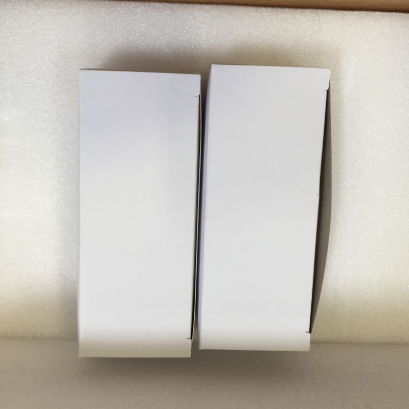 Photo 1 of AmazonCommercial ----Heavy Grade 2 Commercial Duty Door Lever-Privacy Lockset, Polished Brass Finish, 2-Pack

