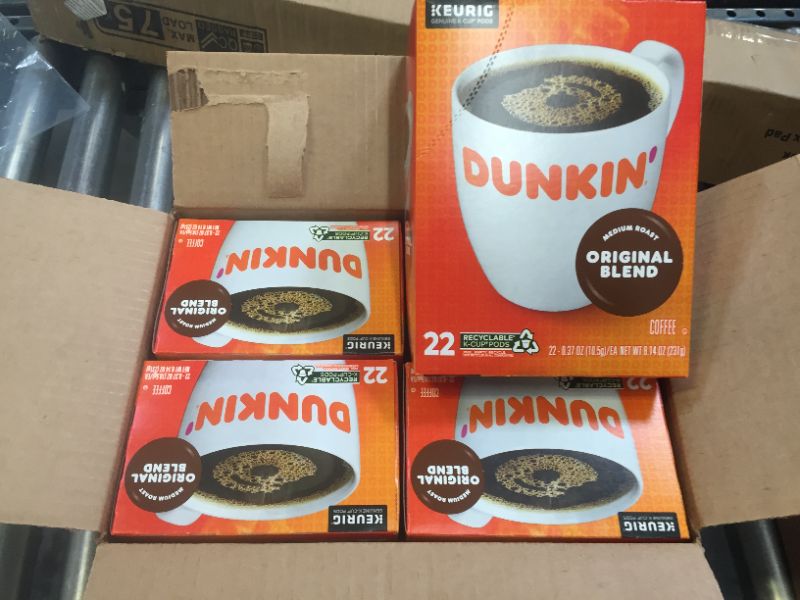 Photo 3 of Dunkin' Original Blend Medium Roast Coffee K-Cup Pods, 22 Count (Pack of 4)
Best By: April 25, 2022