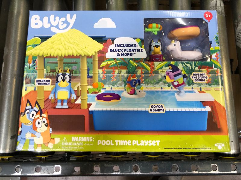 Photo 2 of Bluey Pool Time Playset---PACK OF 3---