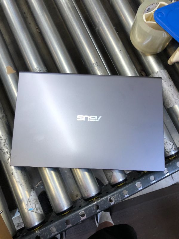 Photo 2 of ASUS - Vivobook 15.6" Laptop 1600 x 768 (HD) - Intel 10th Gen i3 - 8GB Memory - 256GB PCIE SSD - Windows 11 Home in S Mode Intel HD Graphics 5000 Slate Grey
