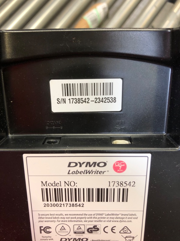 Photo 3 of DYMO 1755120 LabelWriter 4XL Thermal Label Printer
