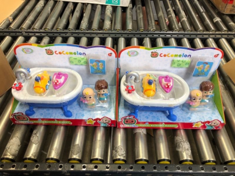 Photo 2 of CoComelon Musical Bathtime Playset - Plays Clips of The ‘Bath Song’ - Features 2 Color Change Figures (JJ & Tomtom), 2 Toy Bath Squirters, Cleaning Cloth – Toys for Kids, Toddlers, and Preschoolers, Pack of 2
