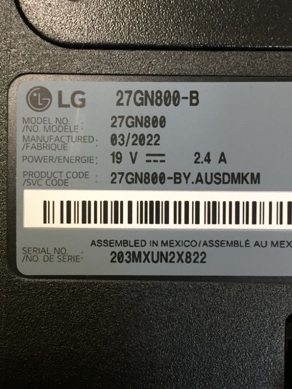 Photo 4 of LG 27GN800-B Ultragear Gaming Monitor 27" QHD (2560 x 1440) IPS Display, IPS 1ms (GtG) Response Time, 144Hz Refresh Rate, NVIDIA G-SYNC Compatible, AMD FreeSync Premium - Black
